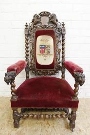 Oak Hunt armchair 19e century