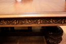 Renaissance style Table and chairs in Walnut, France 19th century
