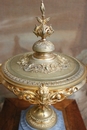 style Bronze vase in Gilt bronze and marble, France 19th century