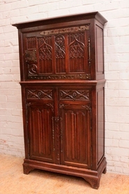 Gothic cabinet in oak