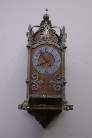 Gothic Clock in walnut and bronze