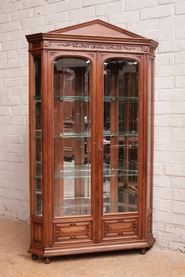 Henri II style corner display cabinet in walnut