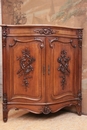 Louis XV style Corner cabinet in Walnut, France 19th century