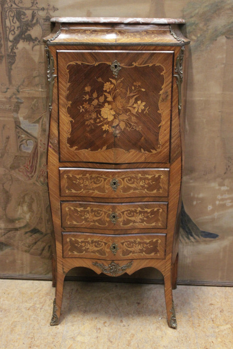 Louis Xv Style Bombe Secretary Desk With Inlay 501 Euro 750 Euro