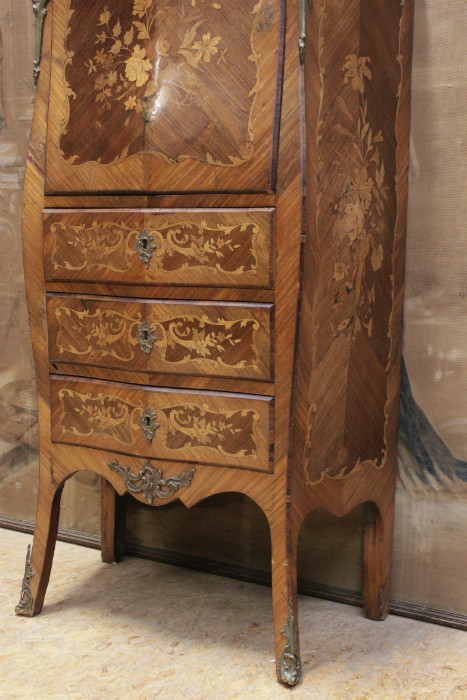 Louis Xv Style Bombe Secretary Desk With Inlay 501 Euro 750 Euro