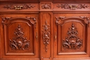 Regency style Cabinet in Walnut, France 19th century