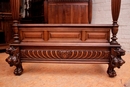Renaissance style Canopy bed in Walnut, France 19th century