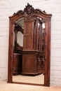 Renaissance style Mirror in Walnut, France 19th century