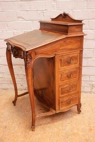 Special Louis XV davenport desk in walnut signed Mercier