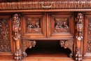 Renaissance style Dinning set in Walnut, France 19th century