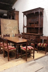 12 pc renaissance/gothic dinning set in walnut