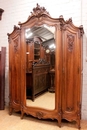 Louis XV style Armoire in Walnut, France 19th century