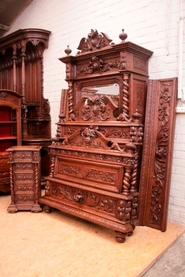 3 pc. renaissance style bedroom set in oak