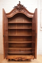 Louis XV style Bedroom in Walnut, France 19th century