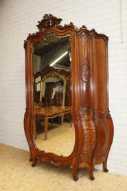 Solid walnut Louis XV bombay bedroom signed by MERCIER paris 19th century