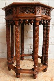 Oak gothic pedestal 19th century