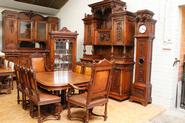 12 pc.Walnut spectacular quality Henri II dining set 19th century (part 8)