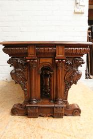 Super quality walnut renaissance center table 19th century