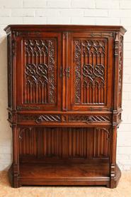 Walnut gothic credenza 19th century