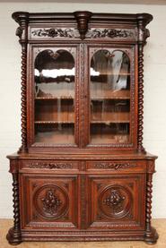 Oak Hunt cabinet 19th century