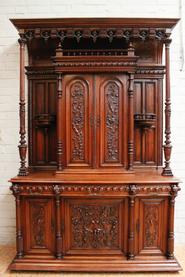 Walnut Henri II cabinet 19th century