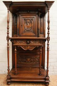 Little walnut Henri II credenza 19th C.