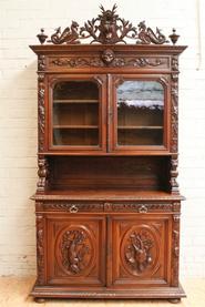 Walnut Hunt cabinet 19th c.