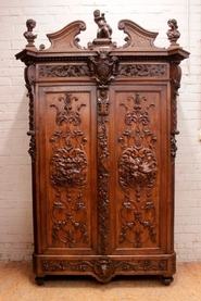 Exceptional castle armoire in oak