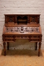 Renaissance style Desk in Walnut, France 19th century