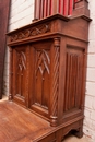 Gothic style Prayer bench in Walnut, France 19th century