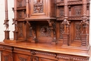 Renaissance style Cabinet in Walnut, France 19th century