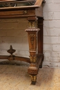 Regency style Display cabinet in Walnut, France 19th century