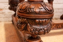 Renaissance style Table and chairs in Walnut, France 19th century