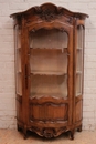 Louis XV style Display cabinet in Walnut, France 1920