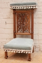 Gothic style kneeler in Walnut, France 19th century