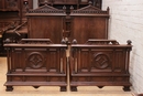 Gothic style Twin beds in Walnut, France 19th century