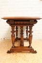 Henri II style Desk table in Walnut, France 19th century