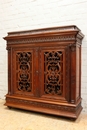 Renaissance style Cabinet/bookcase in rosewood, France 19th century