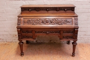 Hunt style Cylinder desk in oak