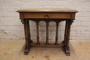 Renaissance style Desk table in Walnut, France 19th century