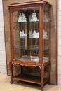 Louis XV style Display cabinet in Walnut, France 19th century