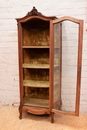 Louis XV style Display cabinet in Walnut, France 1900