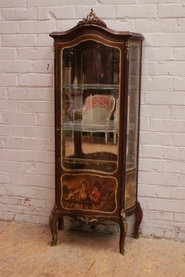 Louis XV Vernis Martin display cabinet