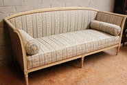 Paint Louis XVI sofa in perfect condition