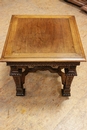 Regency style Coffee table in Walnut, France 19th century