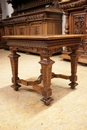 Regency style Coffee table in Walnut, France 19th century