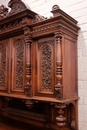 Renaissance style Cabinet and server in Walnut, France 19th century