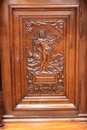 Renaissance style Cabinet in Walnut, France 19th century