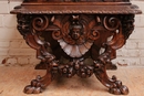 Renaissance style Bench in Walnut, italie 19th century