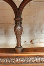 Renaissance style Desk table in Walnut, France 19th century